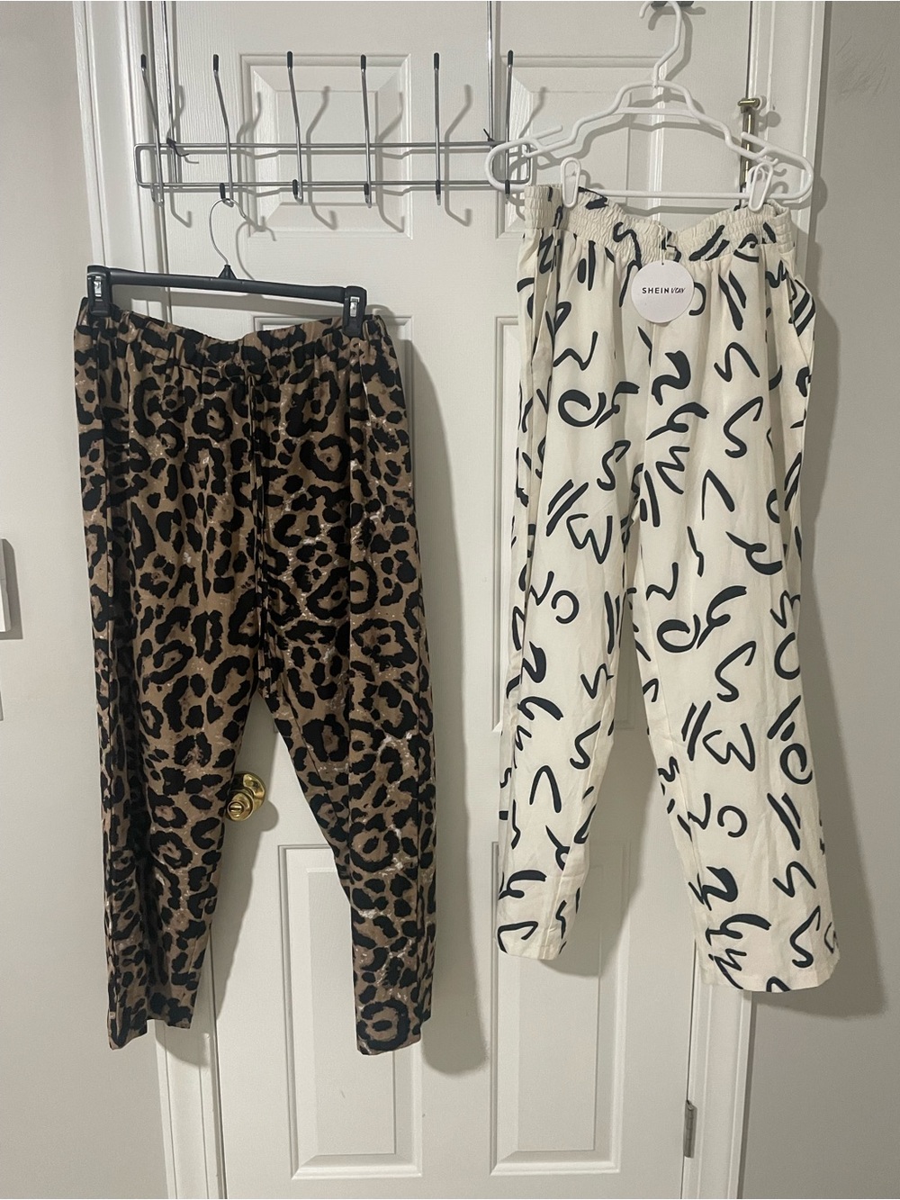 SHEIN Cream Scribble & Brown Leopard  pants bundle nwt 1x